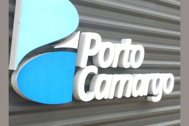 06 tipos de letra caixa alta - Grupo CB Comunicação Visual